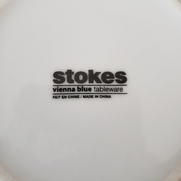 Stokes Vienna Blue Tea Set 4 Teacups & Saucers White Blue Flowers & Birds - Picture 7 of 9